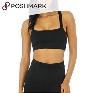 ALO Yoga Visionary Sports Bra Size S Black